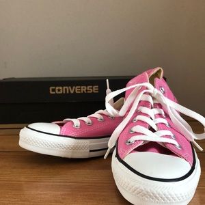 Converse Chuck Taylor All Star Low Top Pink